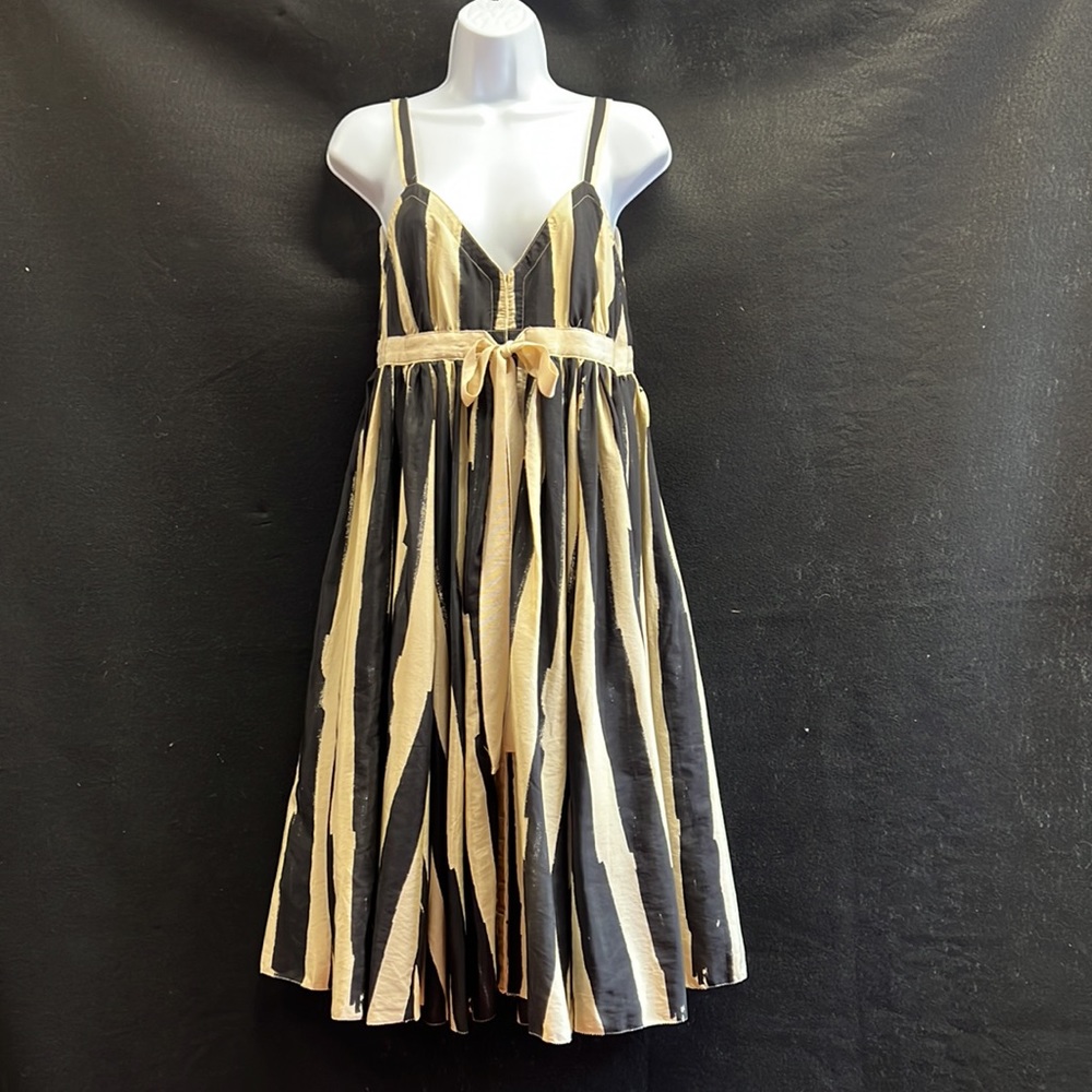 Spaghetti Strap V-neckline Black and Cream Striped Twenty8Twelve Dress Size 8 - Picture 2 of 13